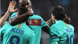 Leverkusen 1-3 Barca: Alexis và Messi rực sáng, Barca đặt một chân vào tứ kết